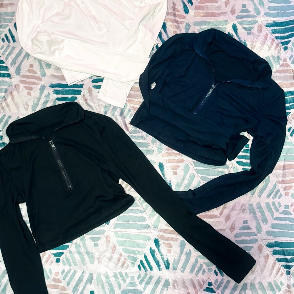 SHEIN Cropped Zip Long Sleeve Tops Bundle (3) – Black,Navy, & White – Size Small